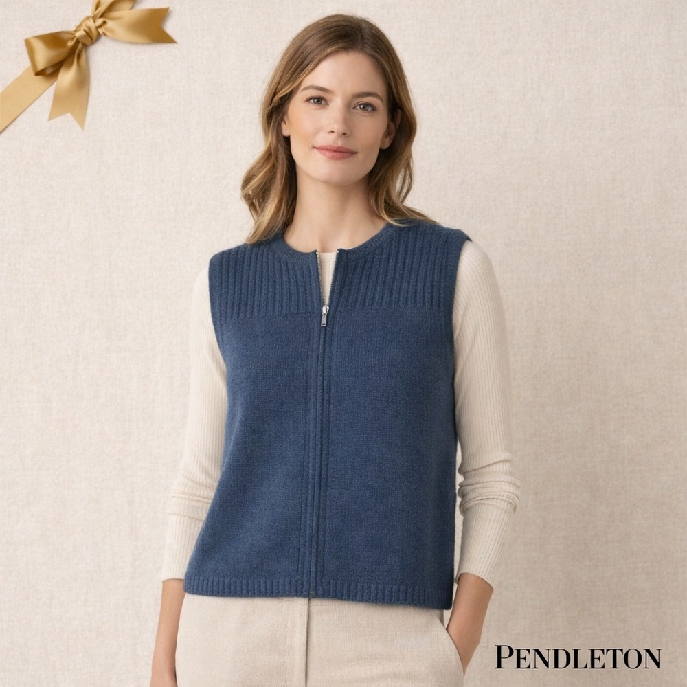 Pendleton Originals Navy Lambswool Zip Front Cropped Vest M